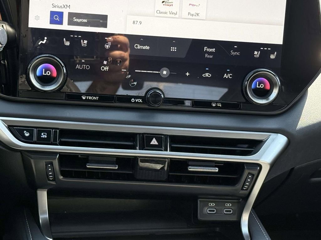 Used 2024 Lexus RX 350 F Sport w/ Convenience Package image 18