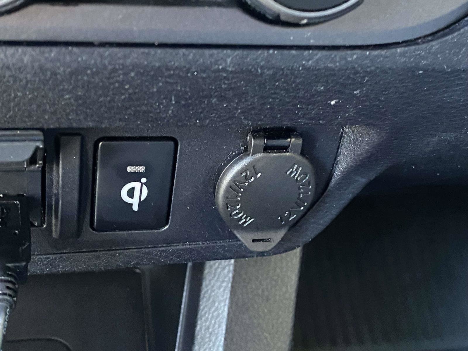 Used 2021 Toyota Tacoma TRD Sport image 6