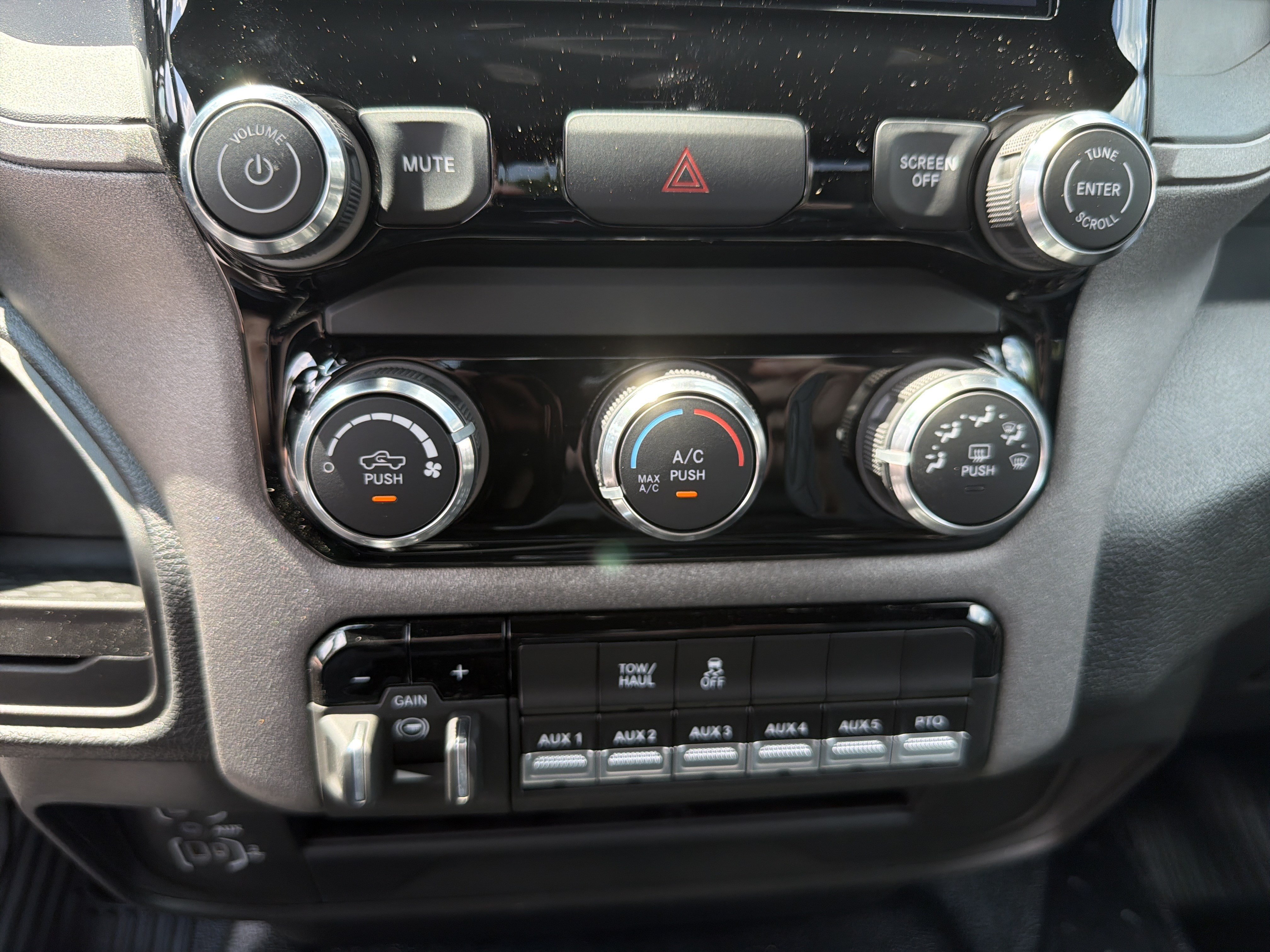 New 2026 RAM 5500 Tradesman RWD image 28