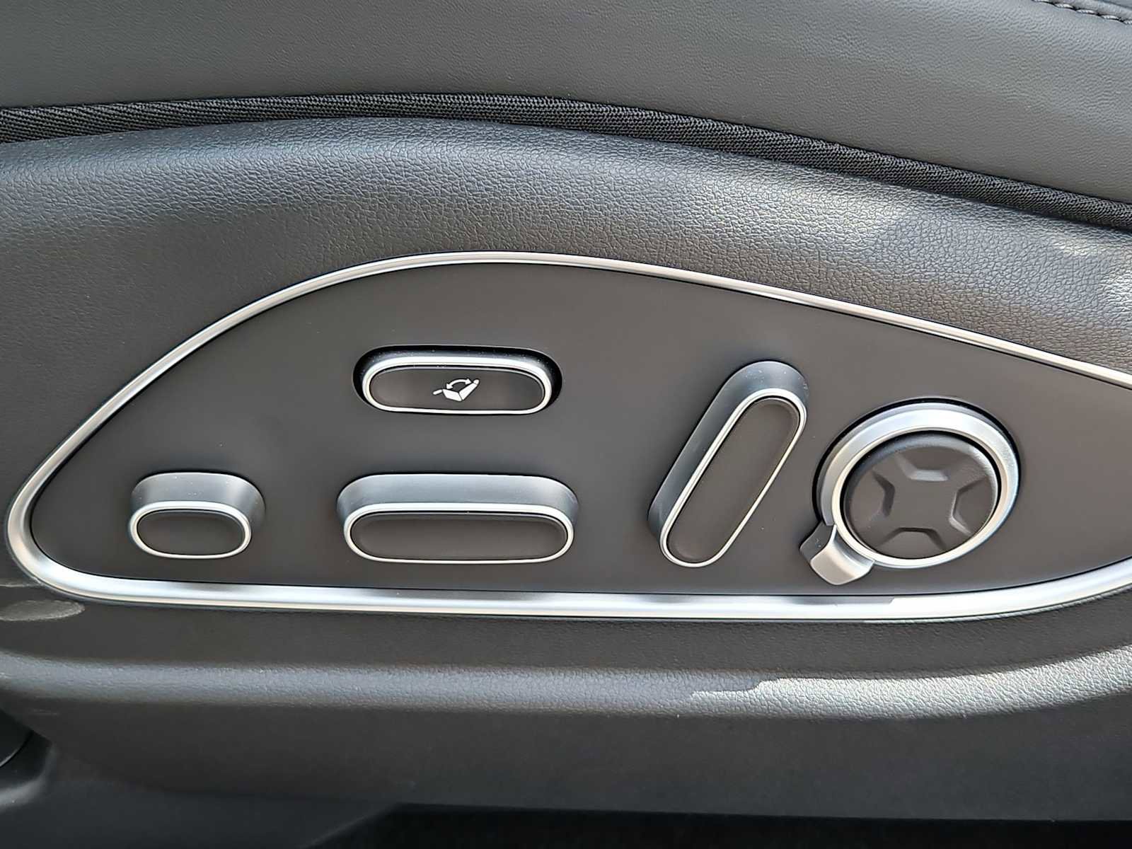 New 2026 Hyundai Palisade Calligraphy FWD image 17