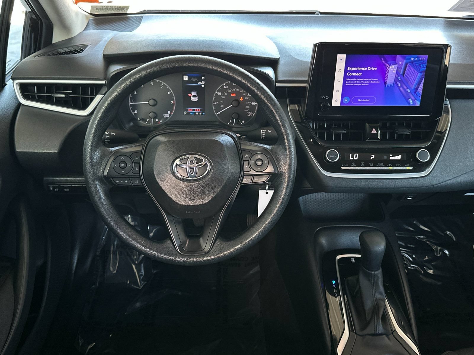 Used 2025 Toyota Corolla LE FWD image 13
