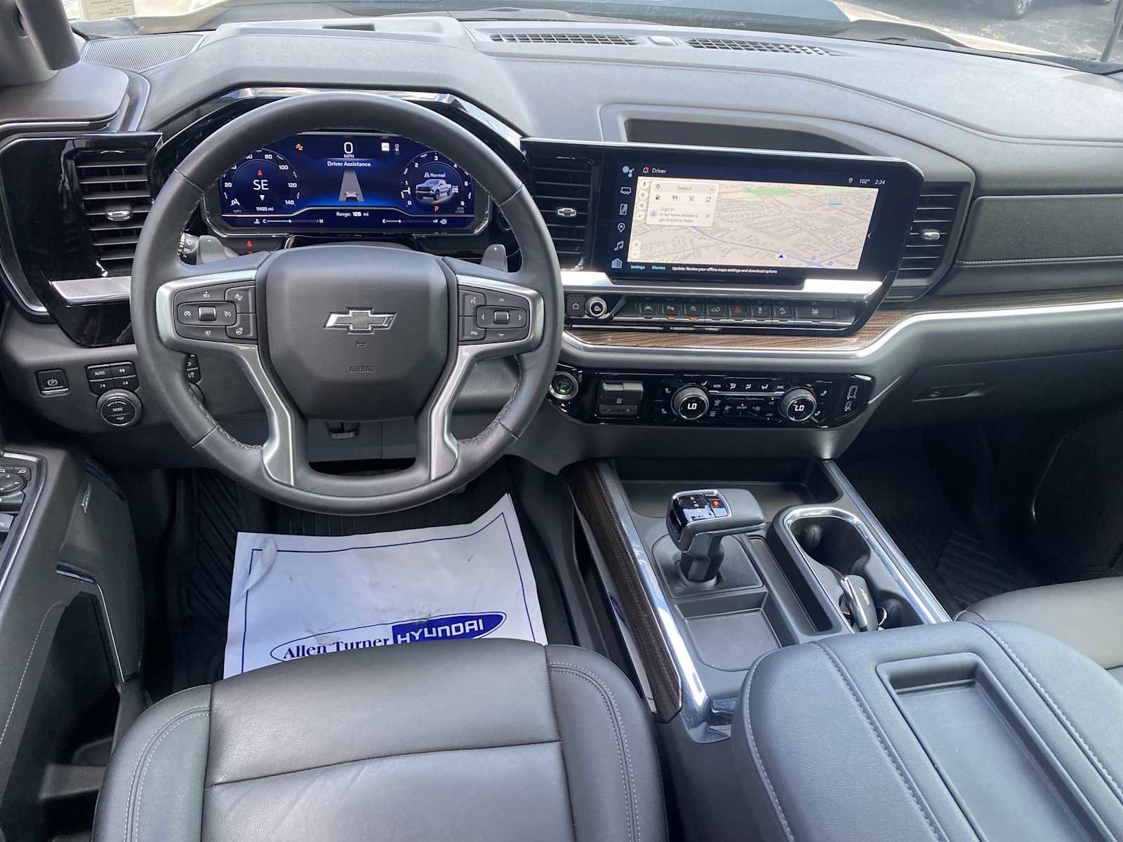 Used 2022 Chevrolet Silverado 1500 LT Trail Boss w/ LT Trail Boss Premium Package image 18