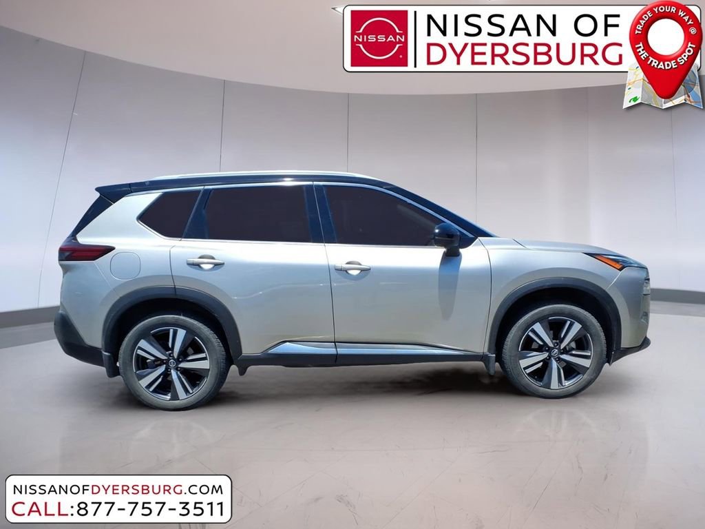 Used 2021 Nissan Rogue SL w/ Premium Package FWD image 2