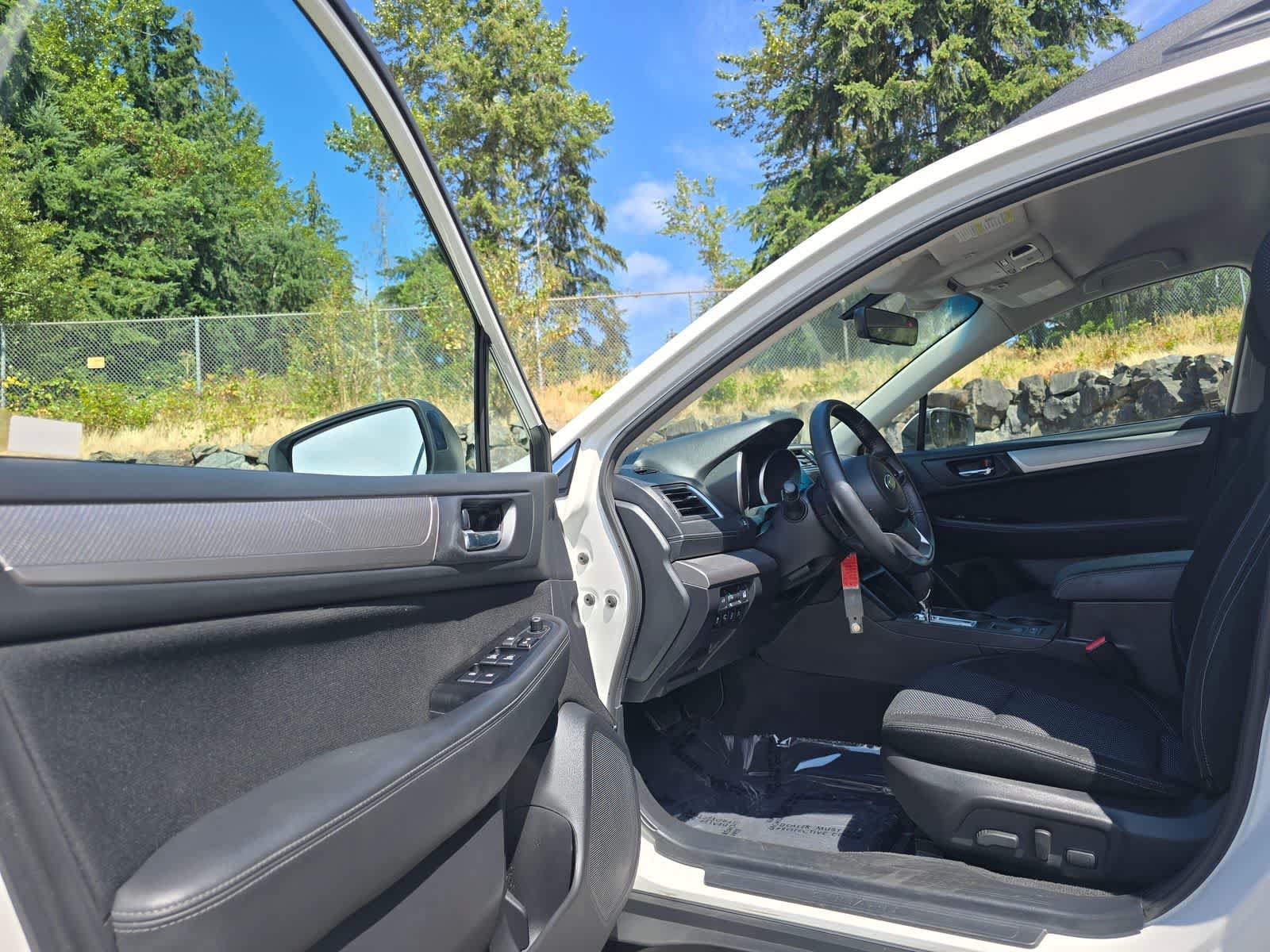 Used 2019 Subaru Outback 2.5i Premium w/ Protection Package #1 AWD/4WD image 21