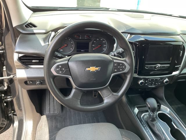 Used 2021 Chevrolet Traverse LS FWD image 13