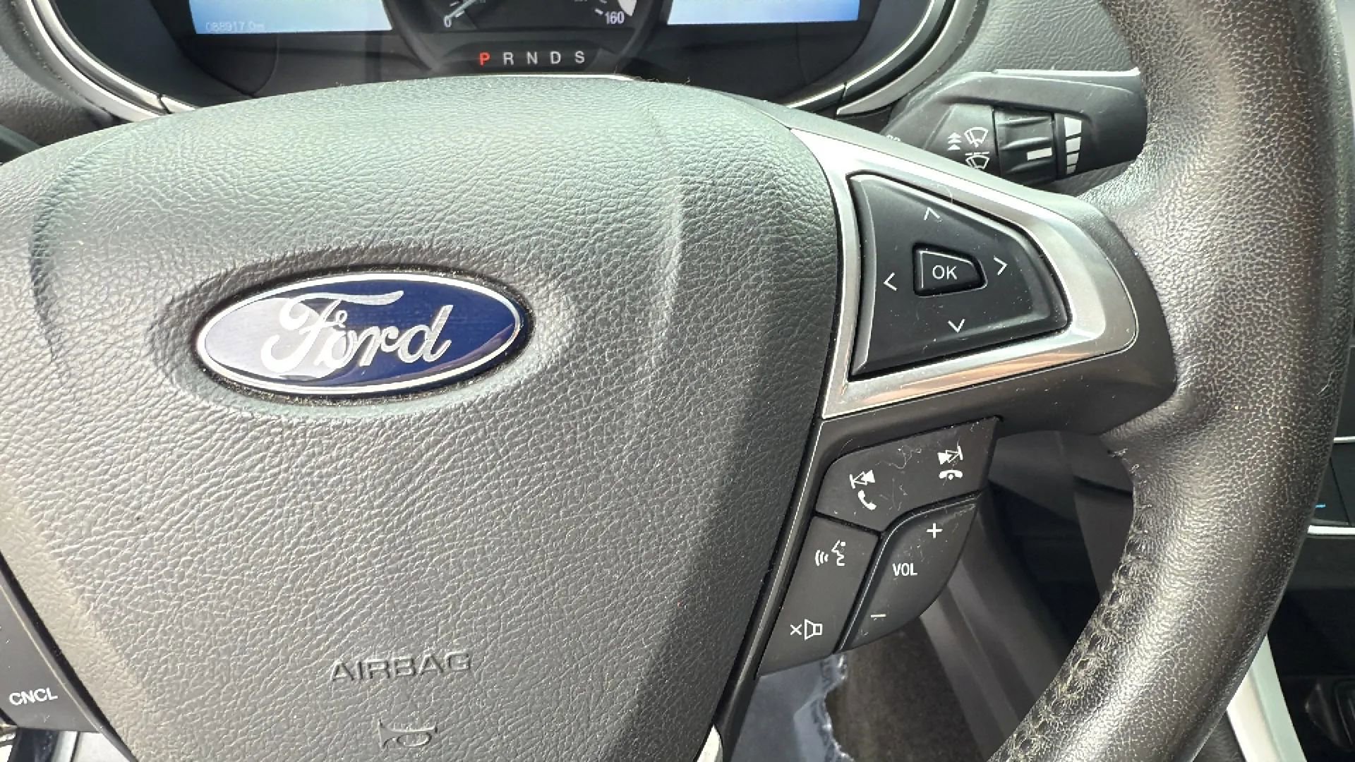 Used 2016 Ford Fusion SE FWD image 32