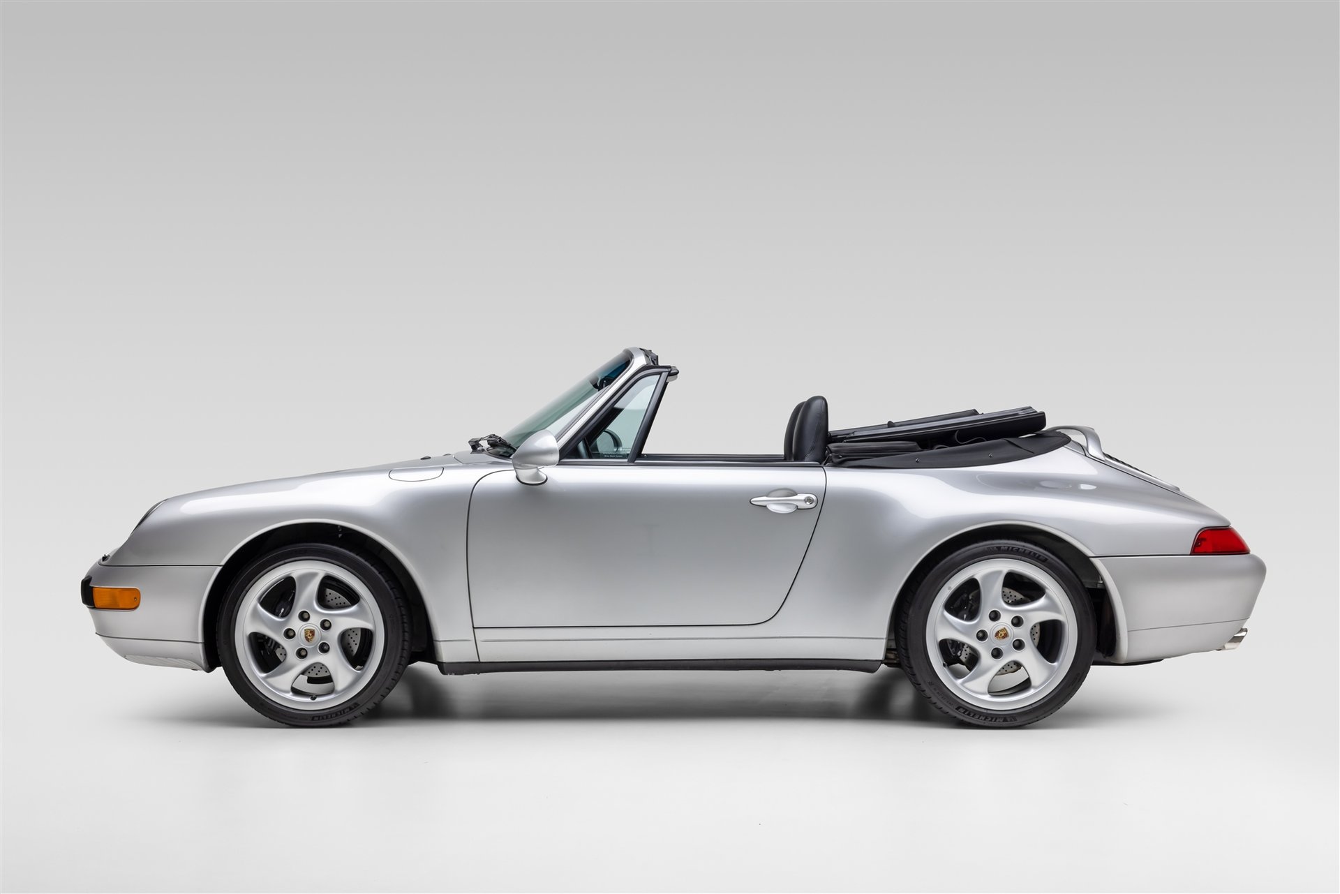 Used 1998 Porsche 911 Cabriolet image 5