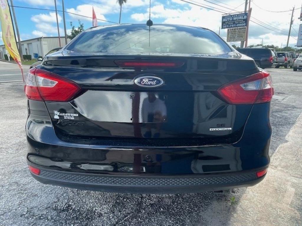 Used 2013 Ford Focus SE image 5