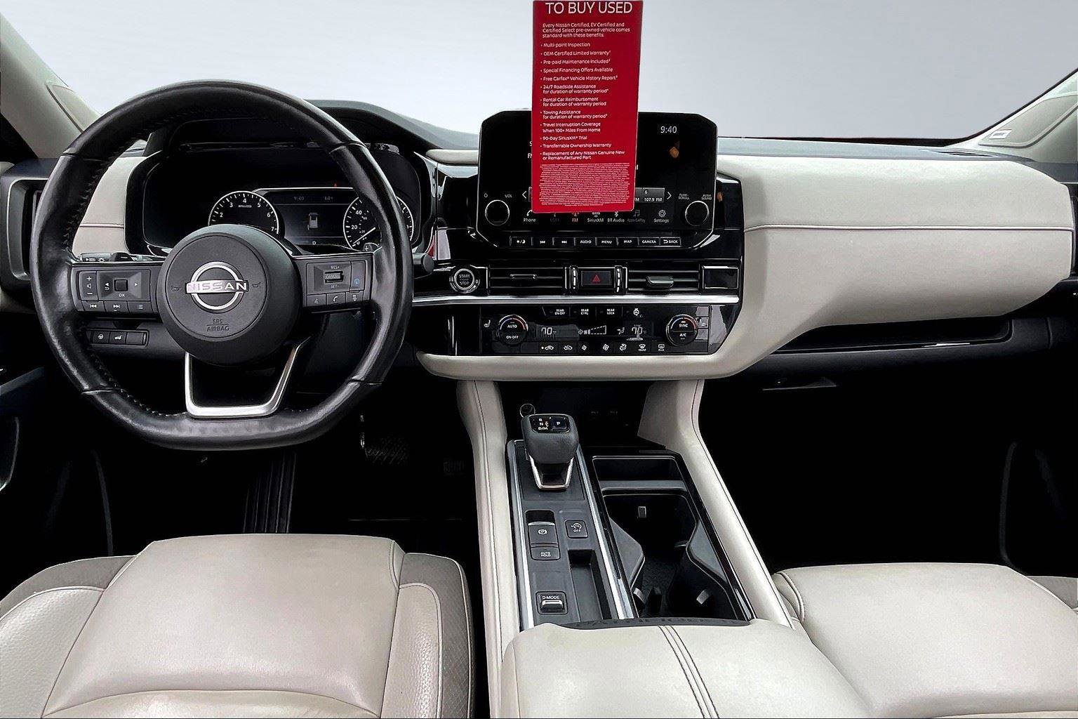 Used 2022 Nissan Pathfinder SL w/ SL Premium Package image 16