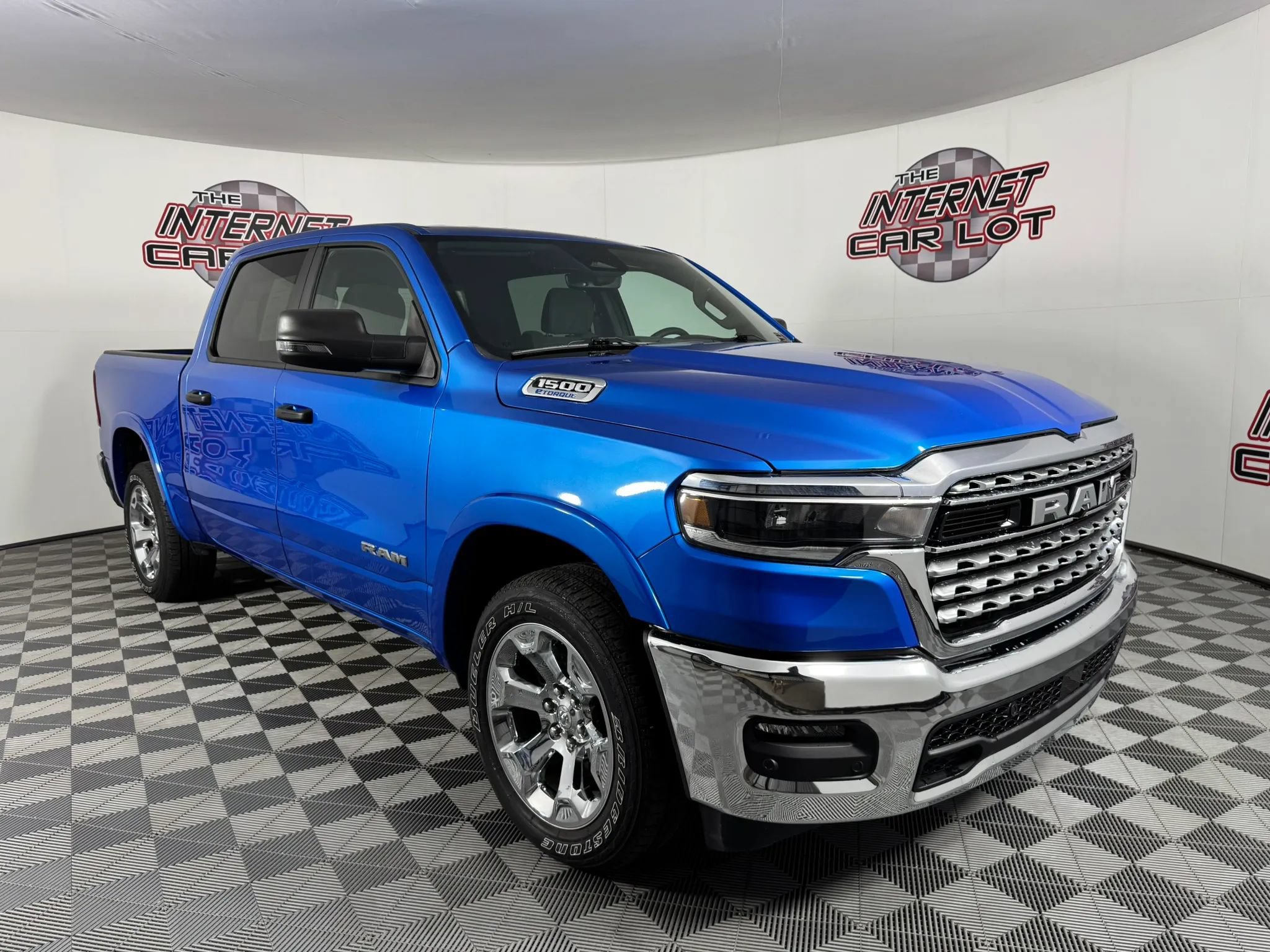 Used 2025 RAM 1500 Big Horn AWD/4WD image 9