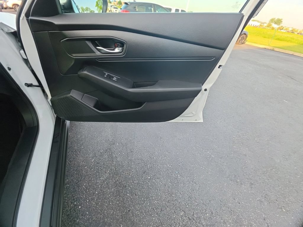 Used 2025 Honda Accord LX image 29