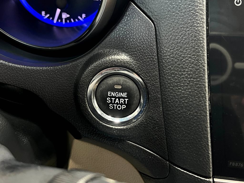 Used 2017 Subaru Outback 2.5i Limited image 23