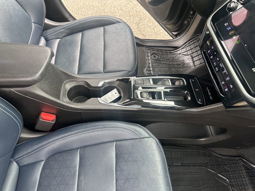 Used 2023 Chevrolet Bolt EUV LT w/ Convenience Package FWD image 35