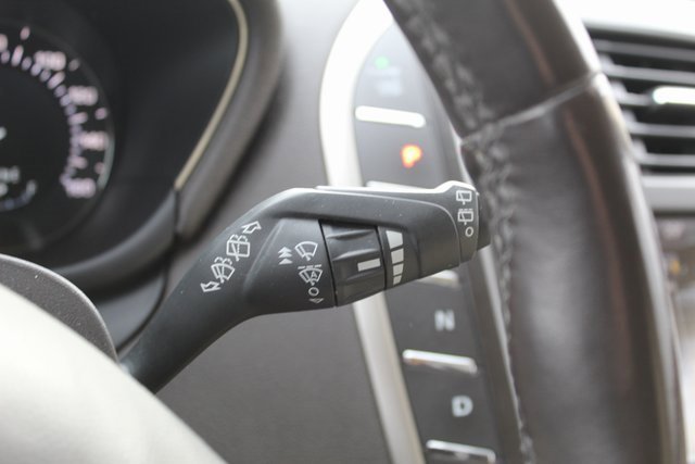 Used 2015 Lincoln MKC AWD w/ Equipment Group 102A Reserve image 21