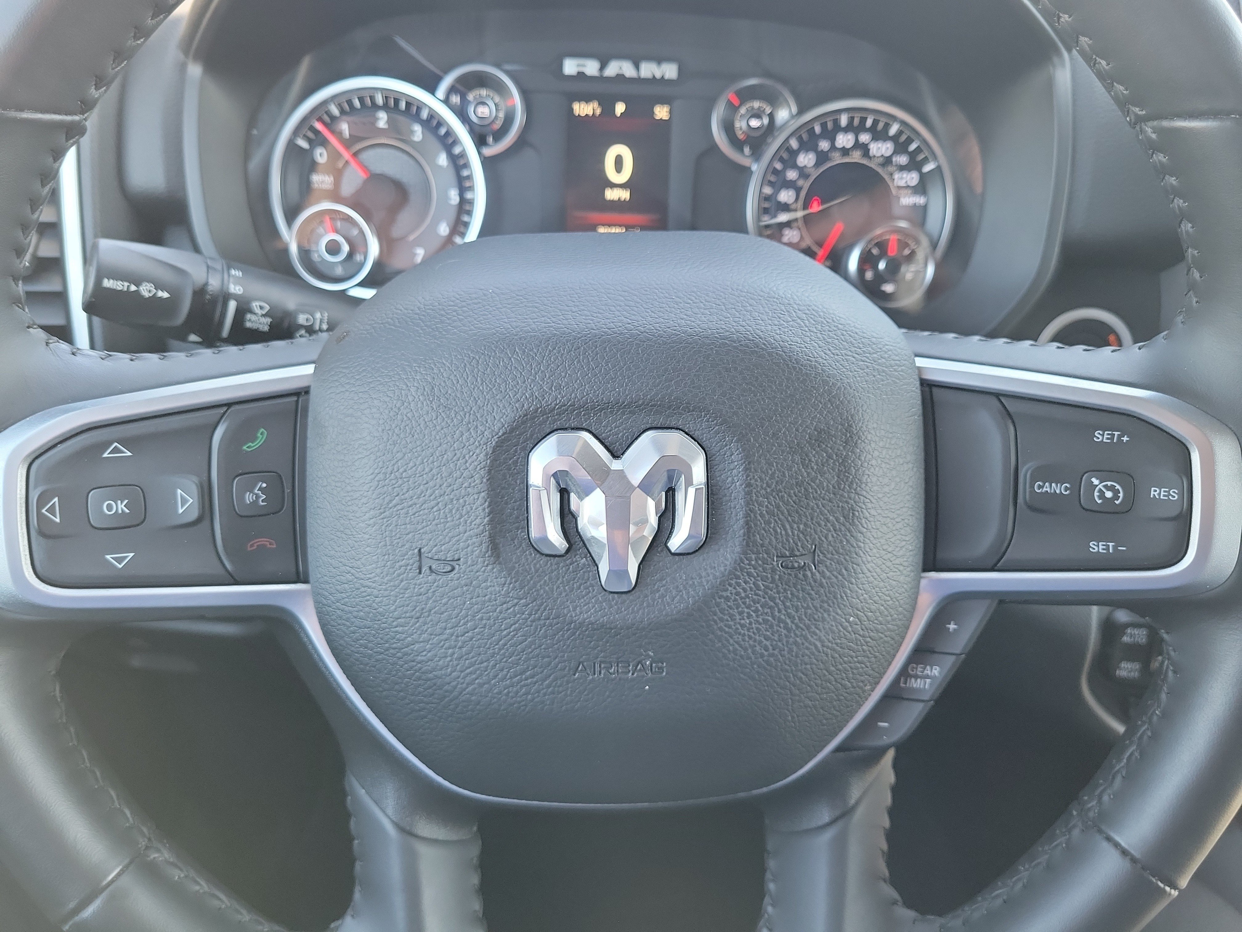 Used 2024 RAM 1500 Big Horn AWD/4WD image 29