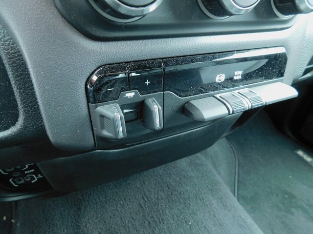 Used 2022 RAM 2500 Big Horn image 29