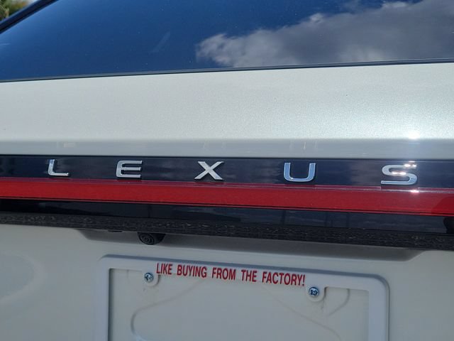 Used 2024 Lexus RX 450h AWD w/ Convenience Package image 7