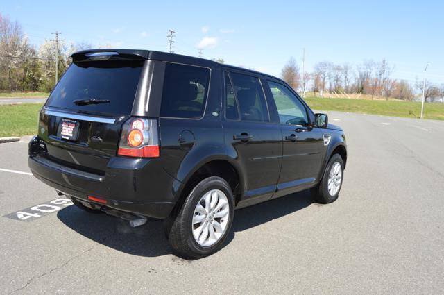 Used 2013 Land Rover LR2 HSE AWD/4WD image 8