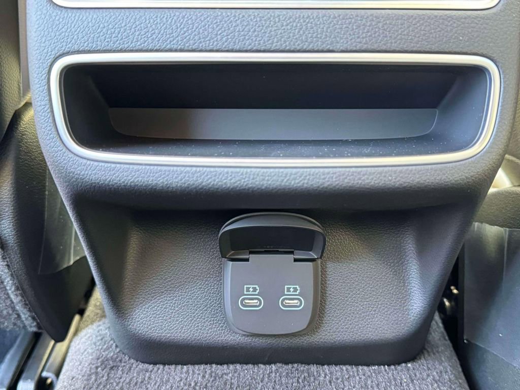 New 2026 Genesis GV70 2.5T Select AWD/4WD image 13