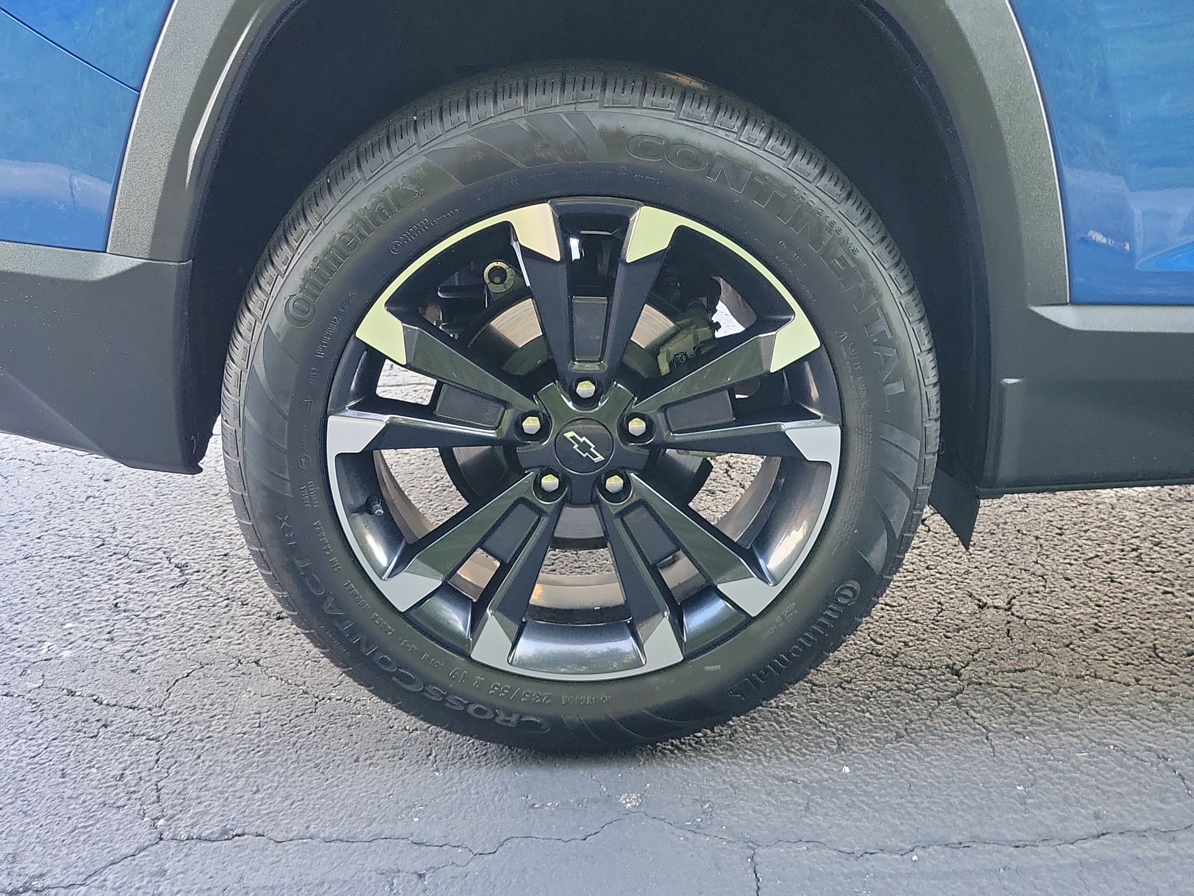 Used 2026 Chevrolet Equinox RS w/ Convenience Package III FWD image 5