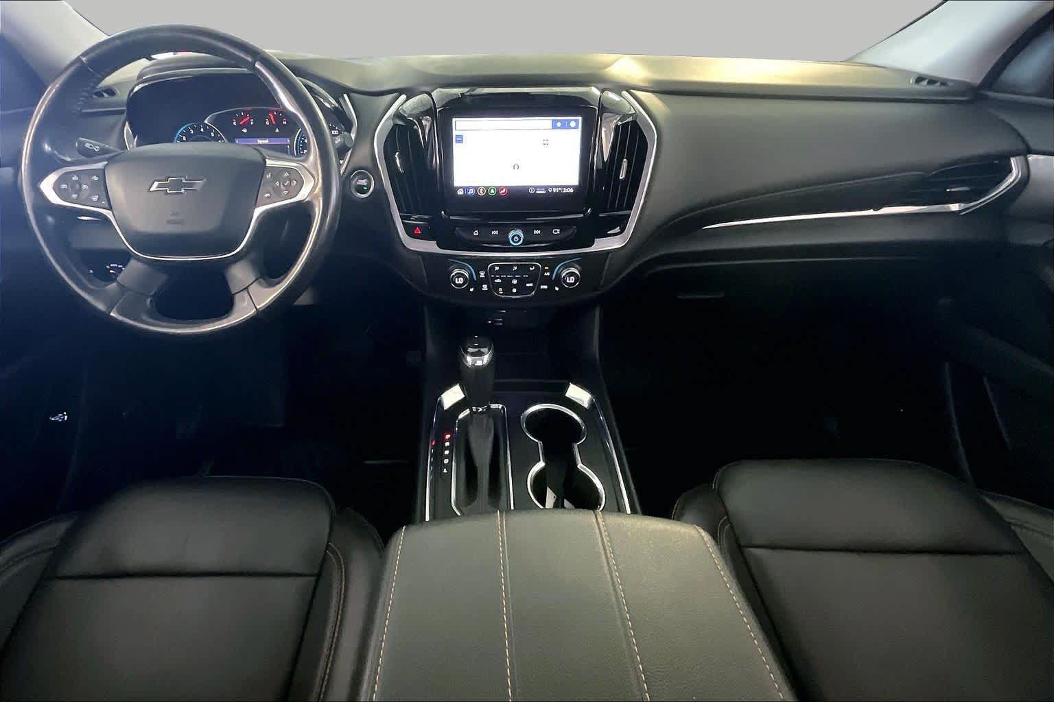 Used 2020 Chevrolet Traverse RS FWD image 13