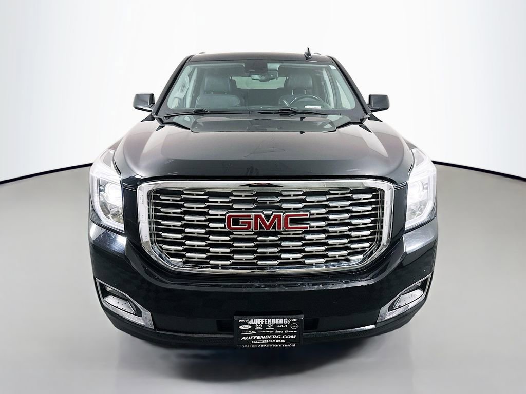 Used 2020 GMC Yukon Denali w/ Denali Premium Package image 2