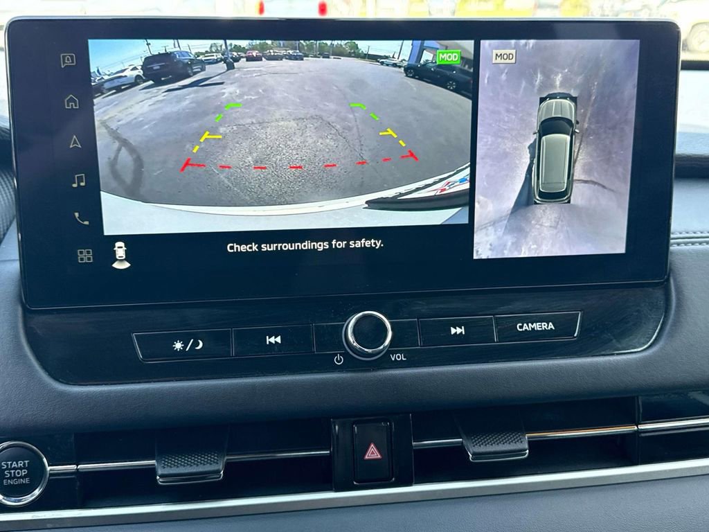 Used 2025 Mitsubishi Outlander SE image 17