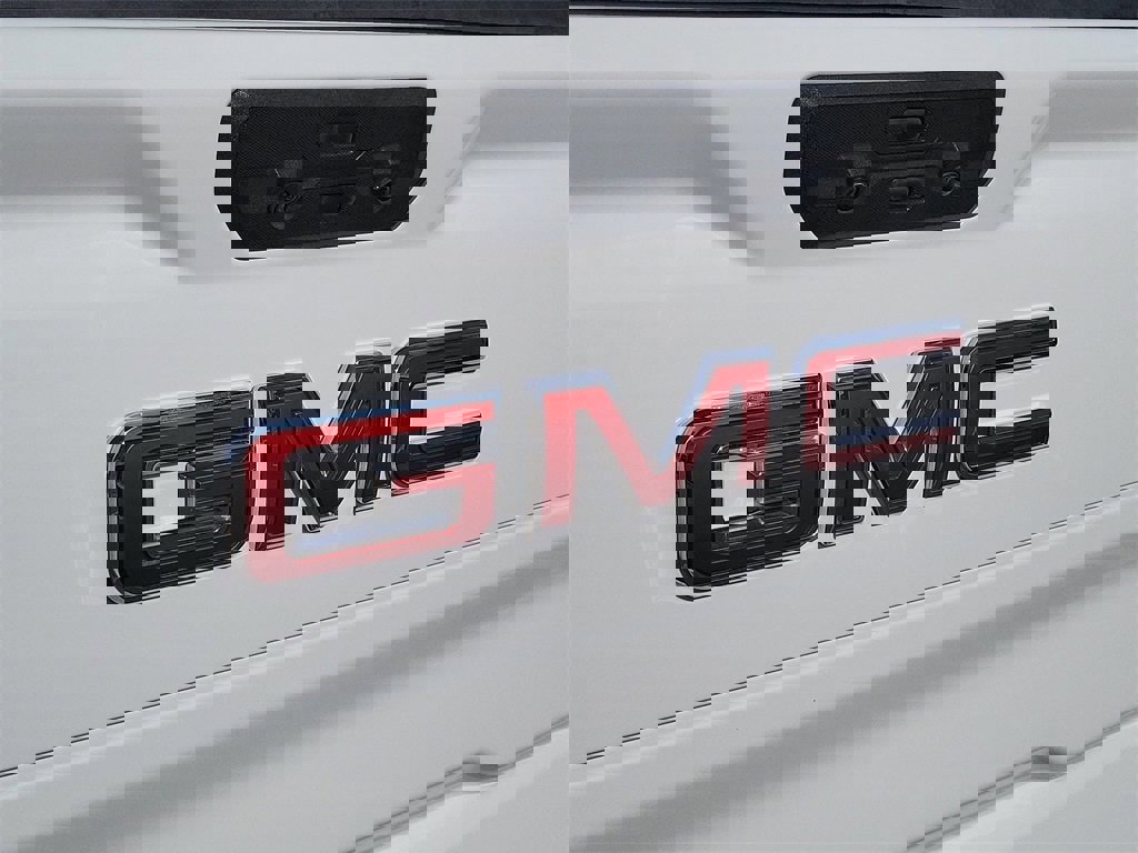Certified 2024 GMC Sierra 1500 SLT image 12