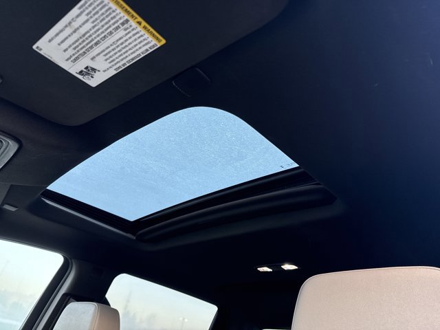 Used 2025 Chevrolet Silverado 1500 LTZ image 25