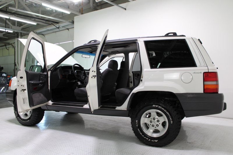 Used 1997 Jeep Grand Cherokee Laredo AWD/4WD image 13