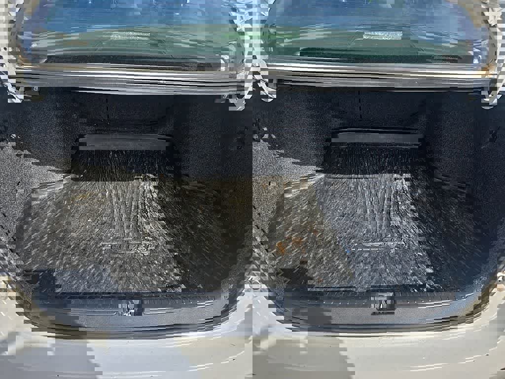 Used 2018 Honda Accord EX image 11