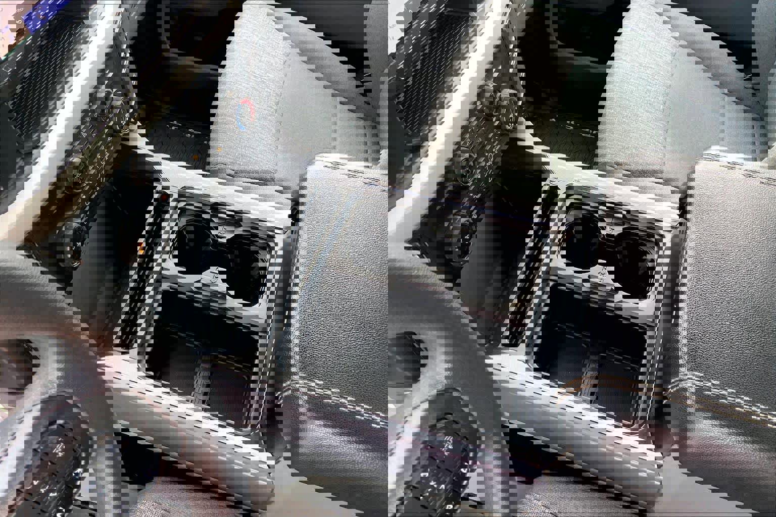 Used 2024 Ford F350 XLT w/ 360-Degree Camera Package image 16