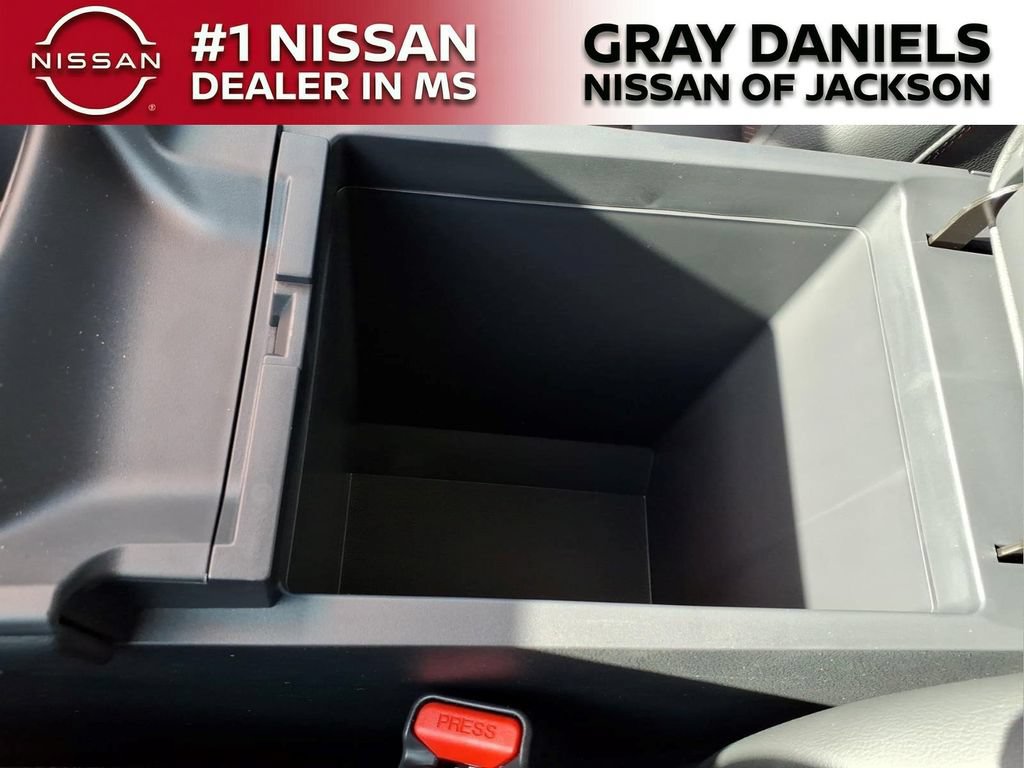 New 2026 Nissan Sentra SR w/ SR Premium Package FWD image 20