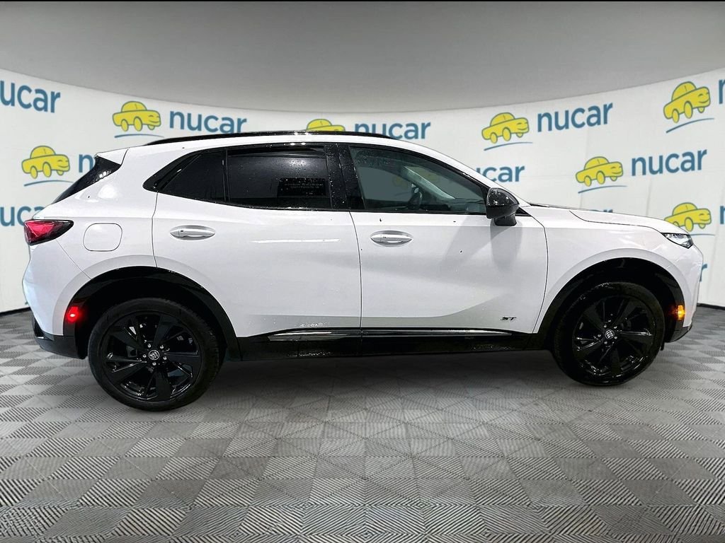 Used 2025 Buick Envision Sport Touring AWD/4WD image 9