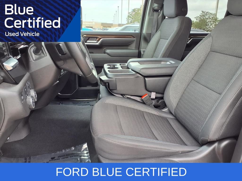 Used 2025 Chevrolet Silverado 2500 LT w/ Safety Package image 19