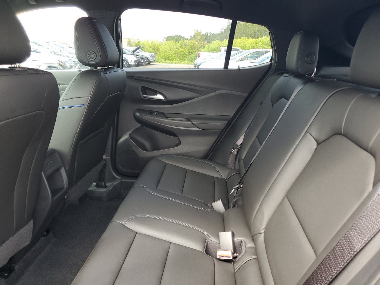 New 2026 Buick Envista Sport Touring w/ Convenience II Package FWD image 10