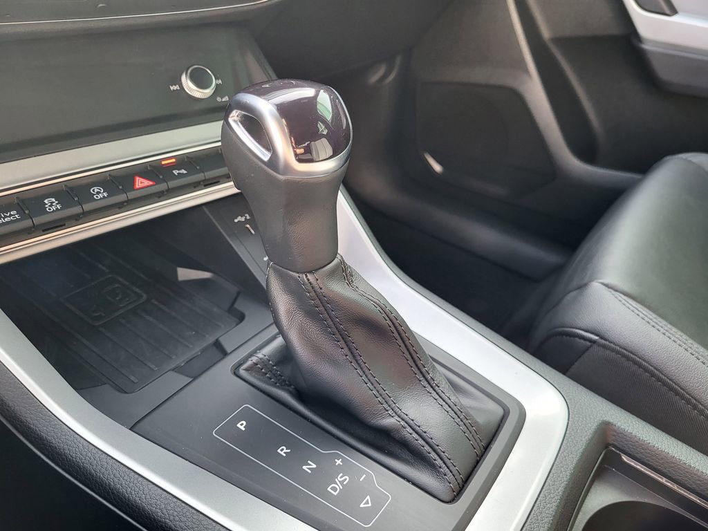 Certified 2023 Audi Q3 2.0T Premium Plus w/ Premium Plus Package image 19