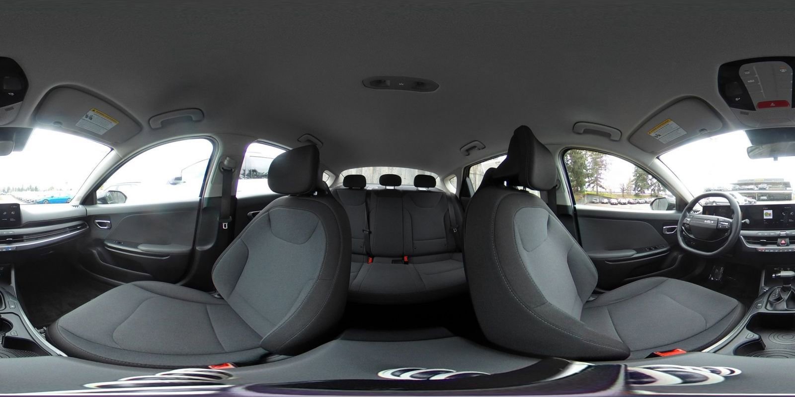Used 2025 Kia K4 FWD image 43