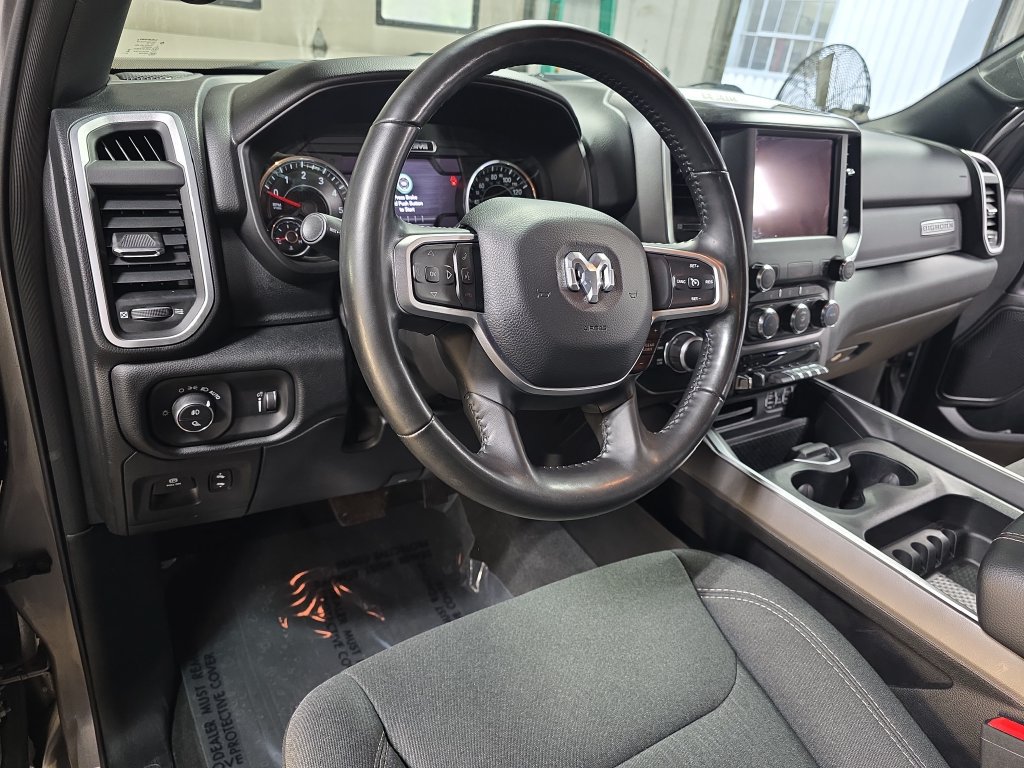 Used 2021 RAM 1500 Big Horn AWD/4WD image 18