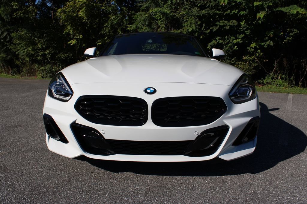 New 2026 BMW Z4 sDrive30i w/ Convenience Package image 4