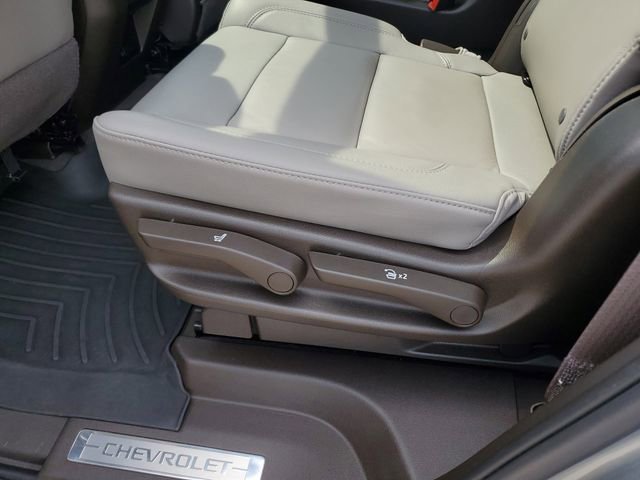 Used 2023 Chevrolet Tahoe LT w/ LT Signature Package AWD/4WD image 15