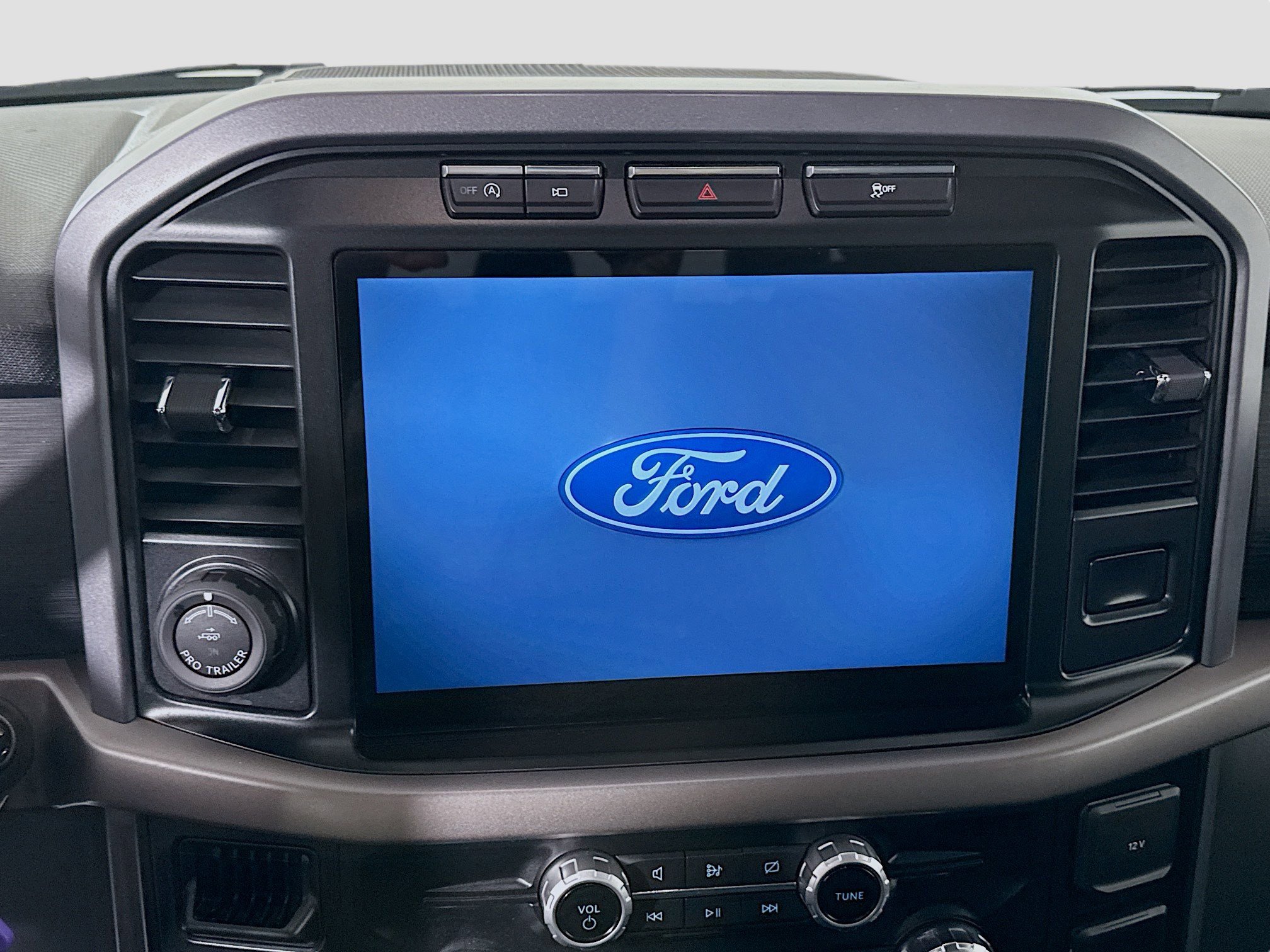 Used 2024 Ford F150 XLT image 18