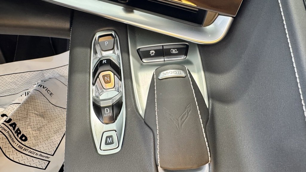 Used 2025 Chevrolet Corvette Z06 image 12