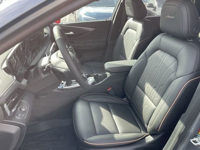 New 2025 Buick Envista Avenir image 11