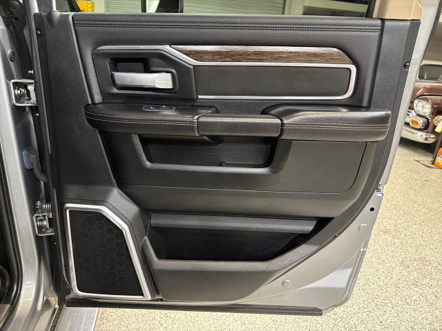 Used 2020 RAM 3500 Laramie image 69