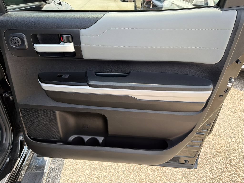Used 2018 Toyota Tundra Limited w/ TRD Off Road Package RWD image 16