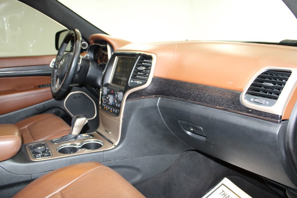 Used 2017 Jeep Grand Cherokee Summit image 27