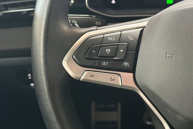 Certified 2025 Volkswagen Jetta Sport image 27