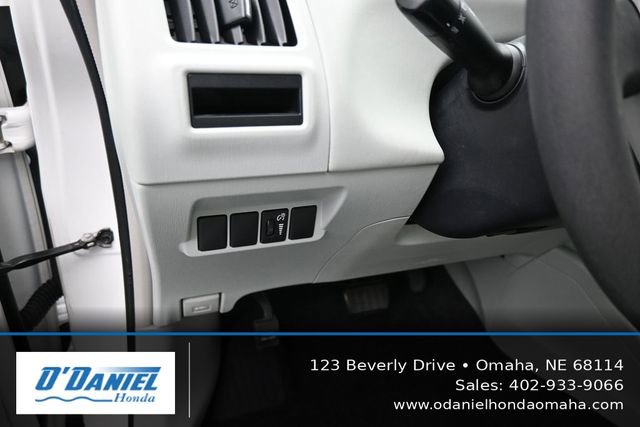 Used 2012 Toyota Prius V Two w/ Preferred Accessory Pkg FWD image 27