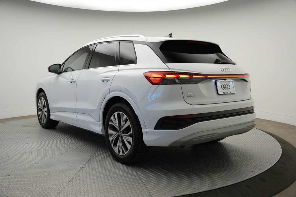 Used 2023 Audi Q4 e-tron Premium Plus w/ Premium Plus RWD image 3
